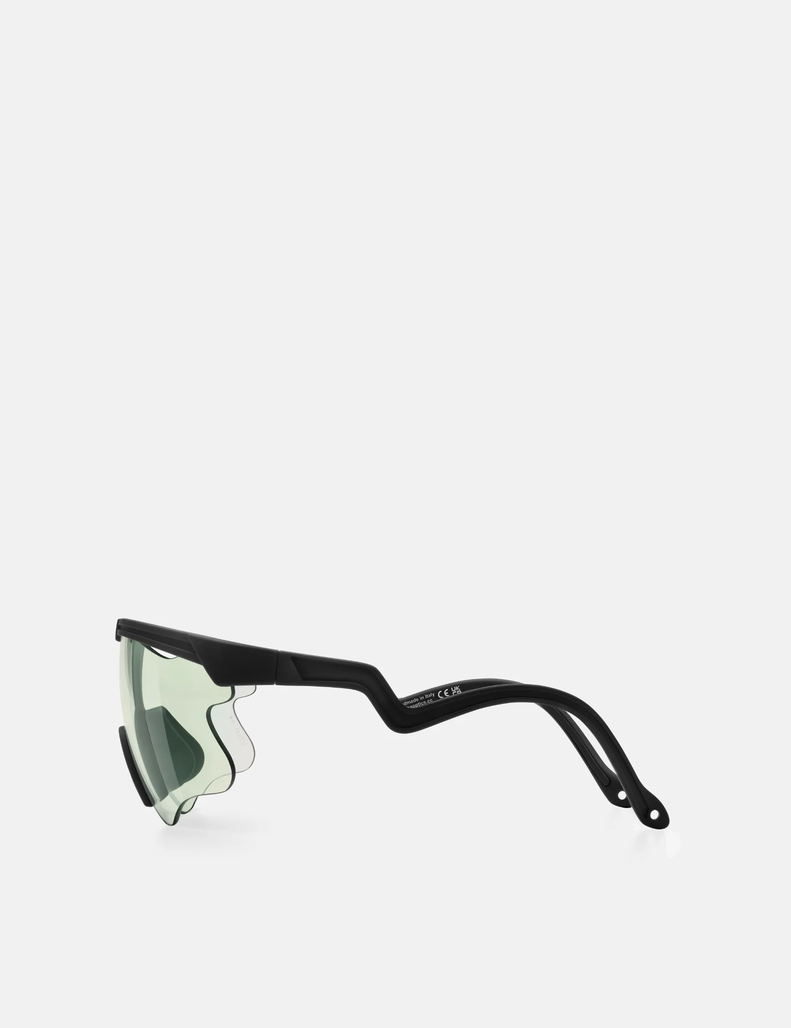 Alba Optics Delta Sunglasses - Black/VZUM F-LENS BTL LEI - Image 3