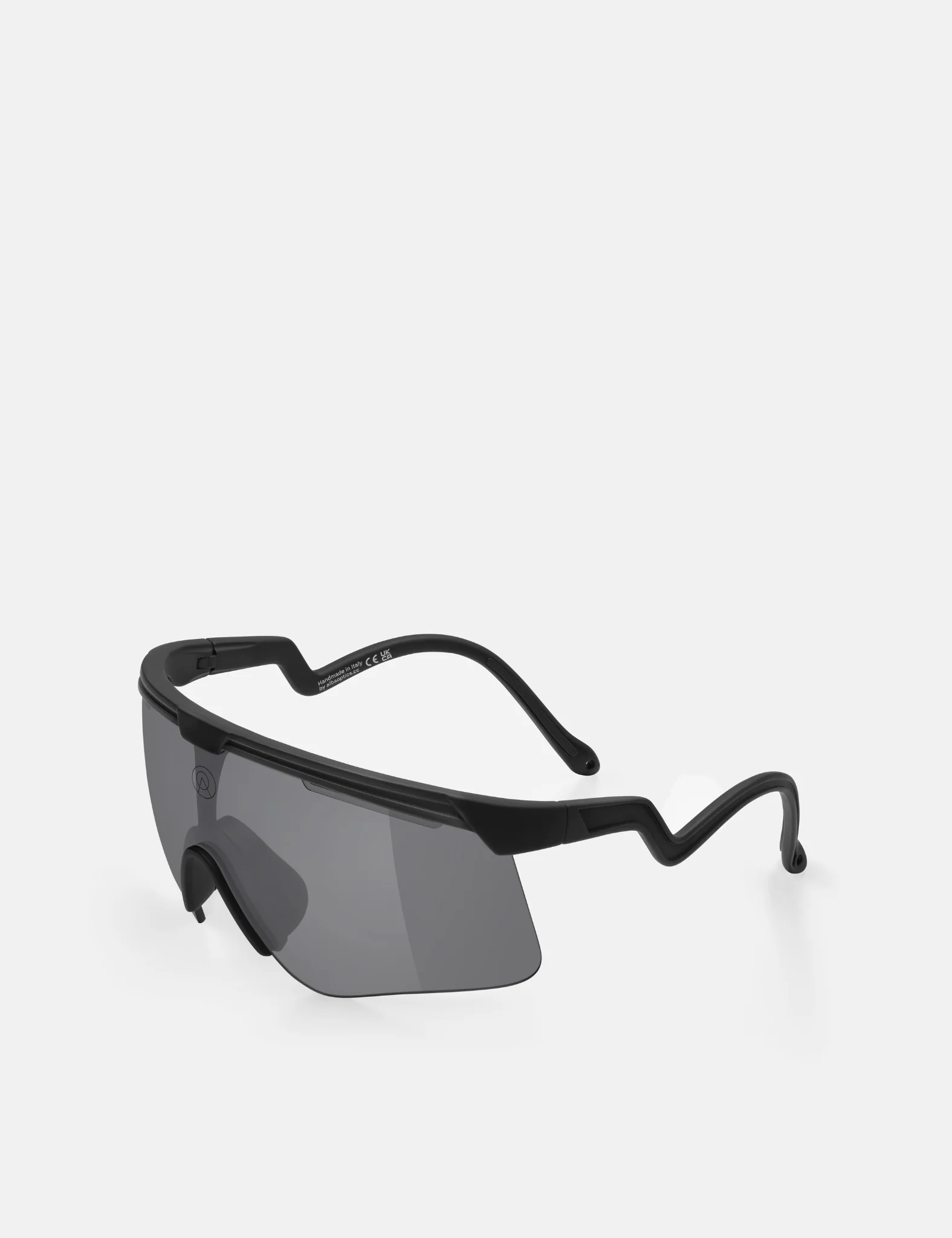 Alba Optics Delta Sunglasses - Black/VZUM F-LENS CLASSIC - Image 2