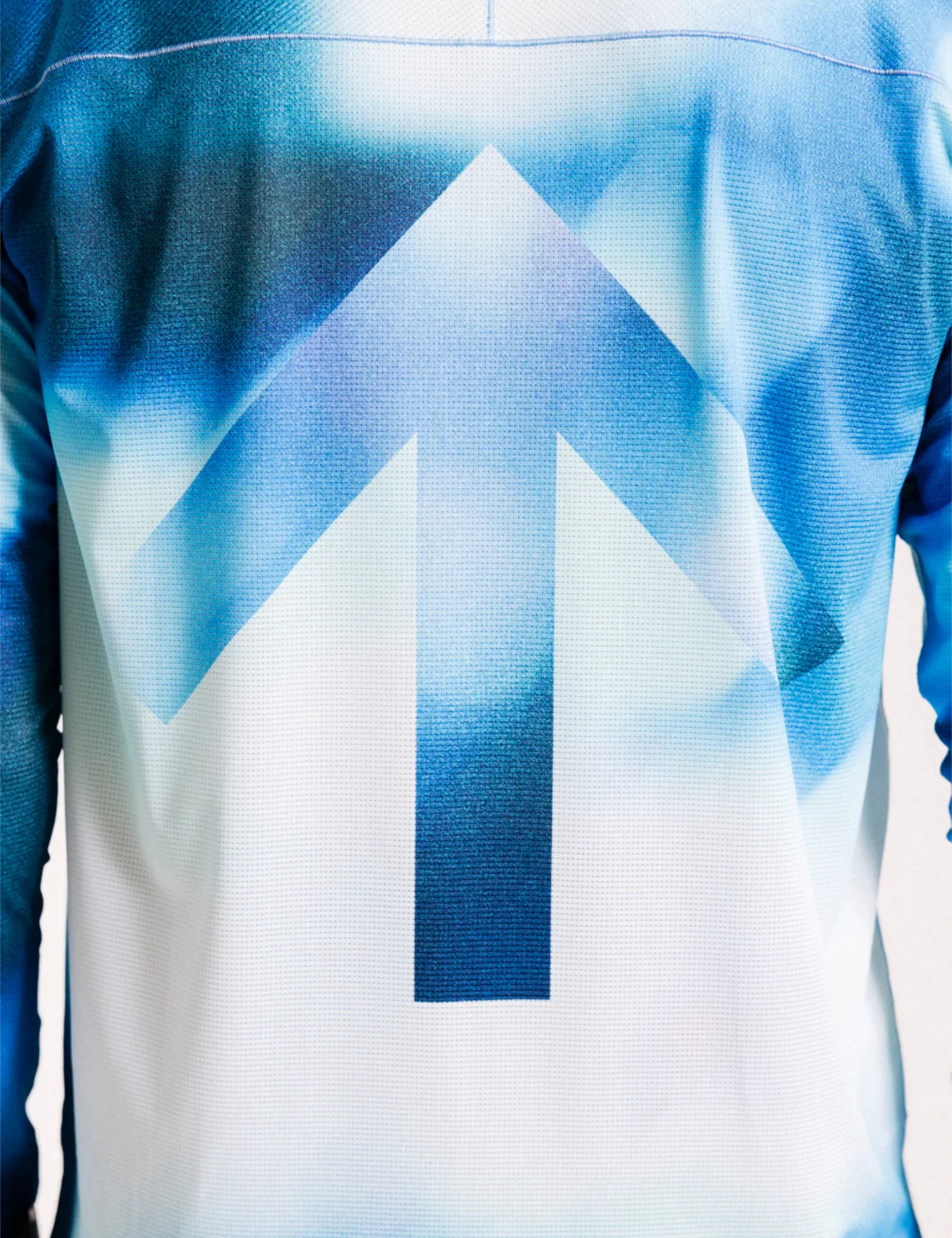 Chance AROW Lightweight Long Sleeve T-Shirt - Elysian Fields Blue - Image 5