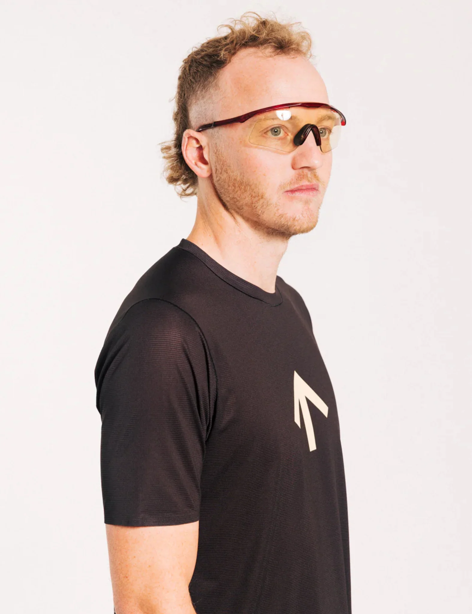 Chance AROW Lightweight T-Shirt - Meteorite/Golden Haze - Image 4