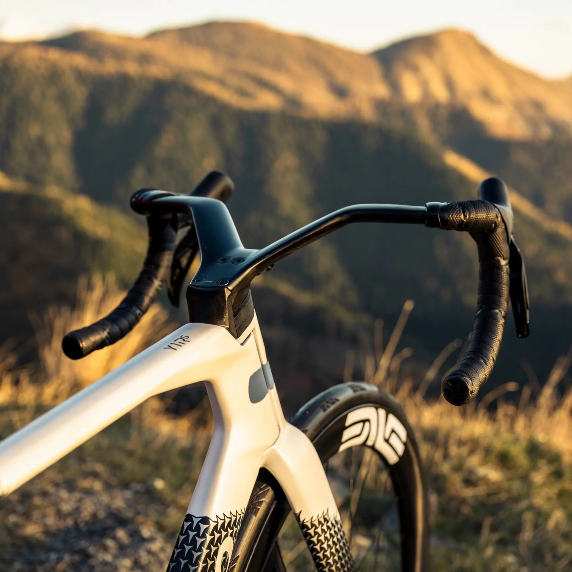 Colnago Y1RS Road Bike | Dura Ace Di2 | YSWW White - Image 5