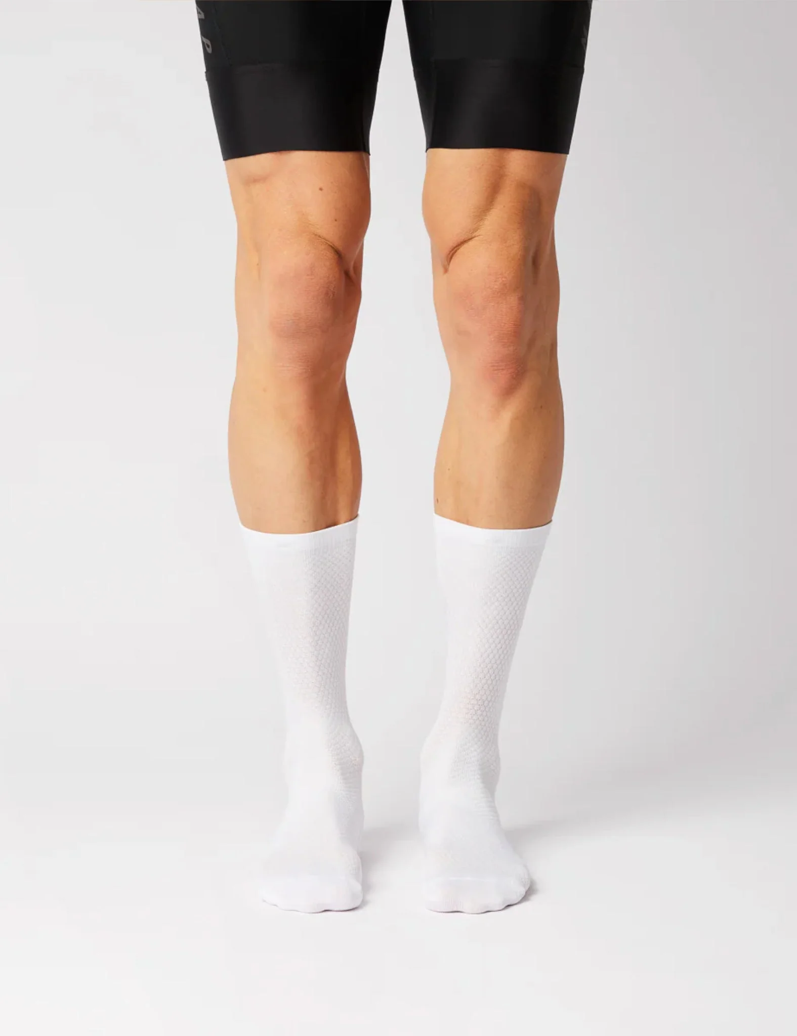 FINGERSCROSSED Rolling Aero Soft Socks - White - Image 4