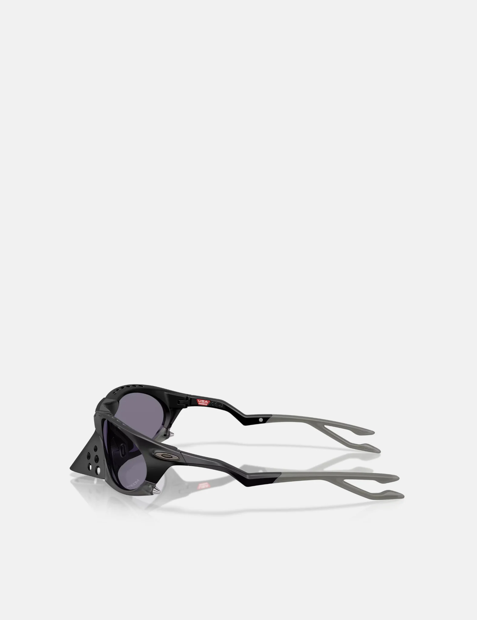 Oakley Plantaris Sunglasses - Matte Black/Prizm Grey - Image 2