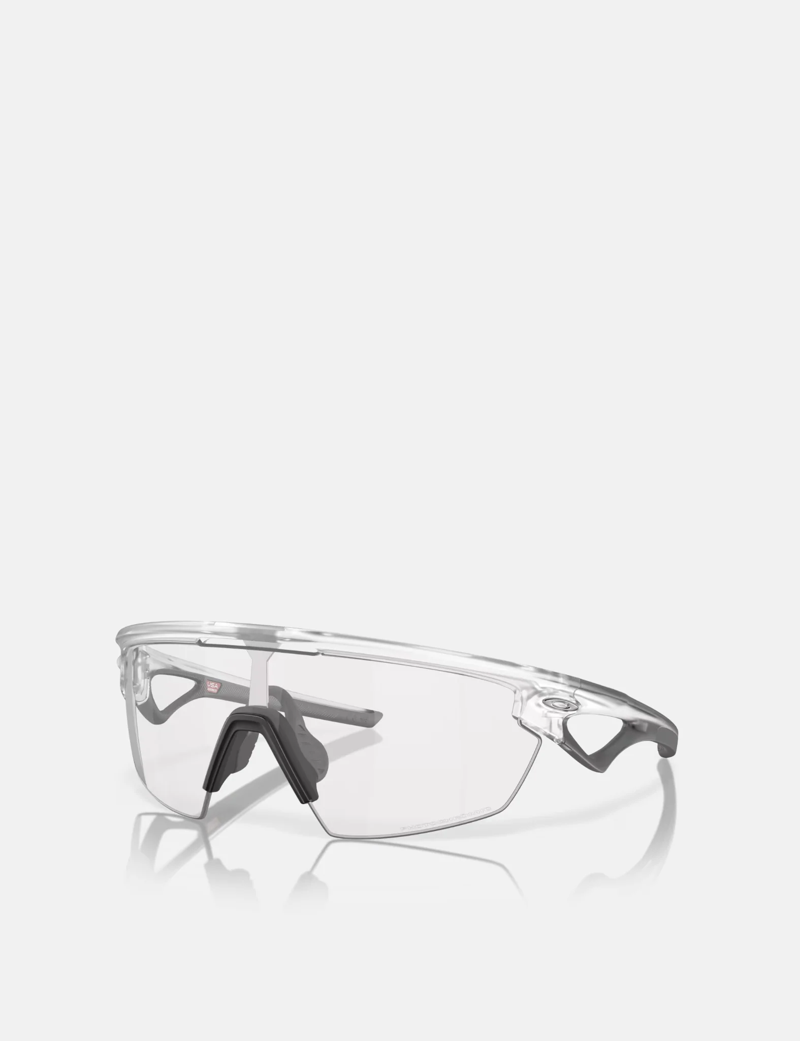 Oakley Sphaera Sunglasses - Matte Clear/Clear Photochromatic - Image 2
