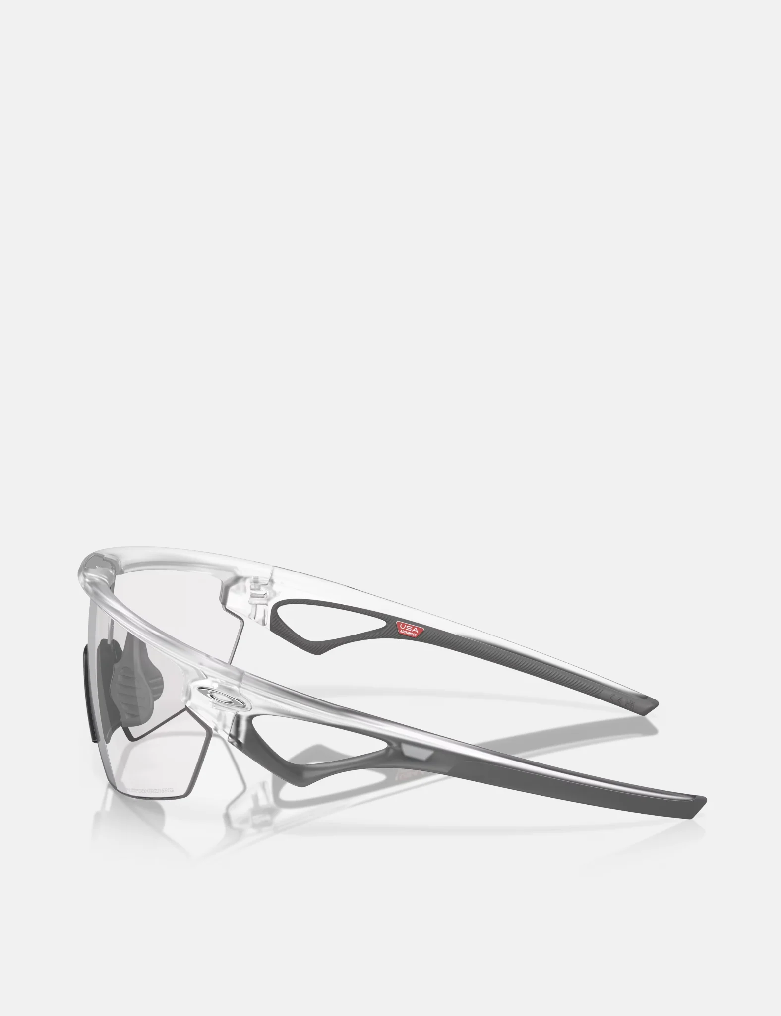 Oakley Sphaera Sunglasses - Matte Clear/Clear Photochromic - Image 4