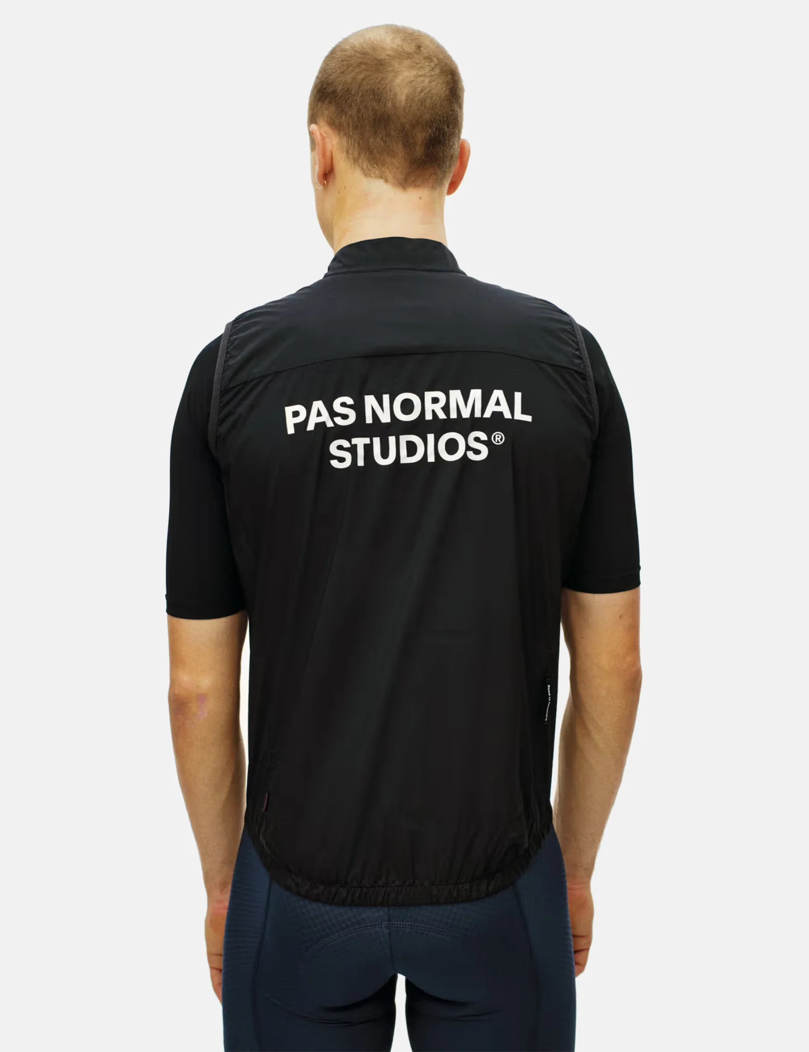 Pas Normal Studios Essential Insulated Gilet - Black - Image 4