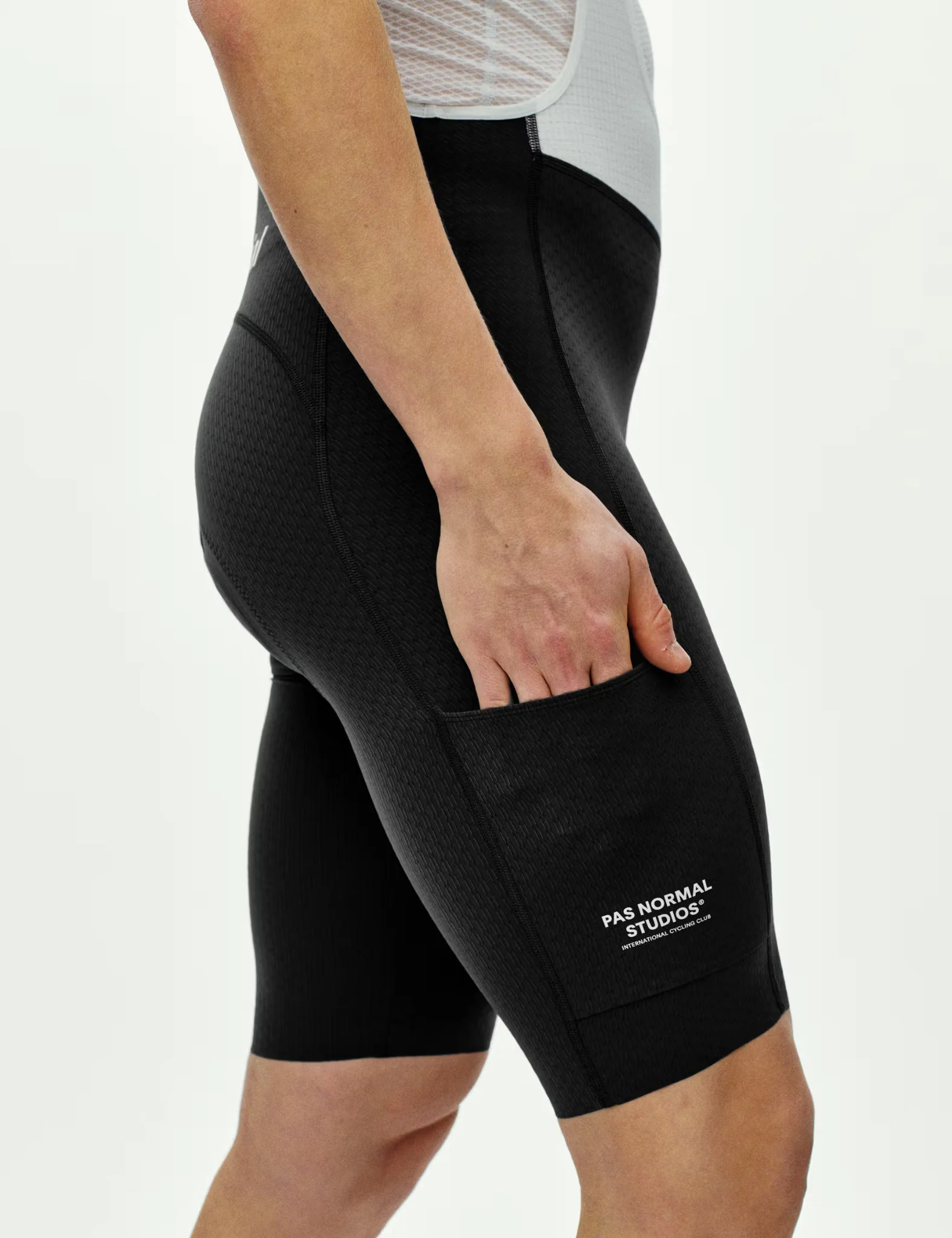 Pas Normal Studios Essential Light Cargo Bibs - Black - Image 3
