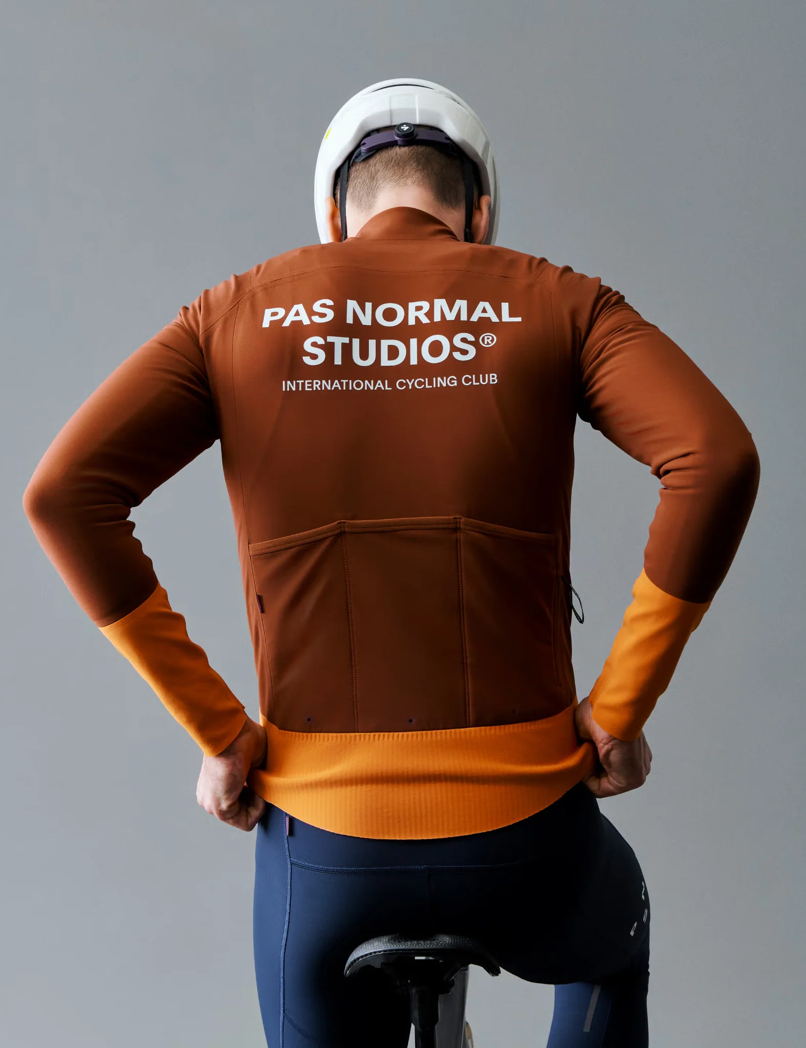 Pas Normal Studios Mechanism Thermal Jacket - Mahogany/Dark Orange - Image 2
