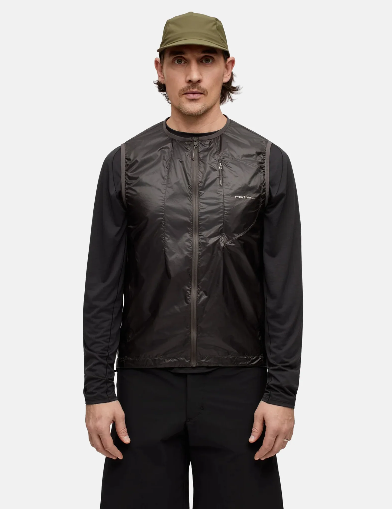 Portal Code Wind Vest - Beluga Grey