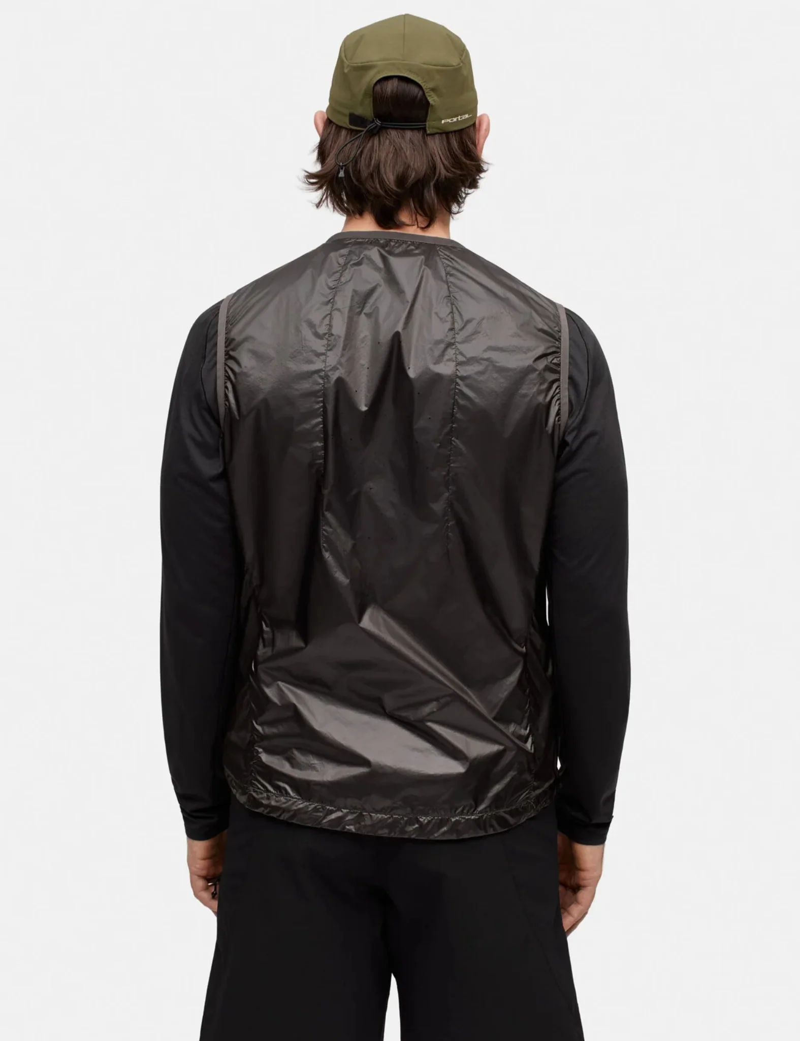 Portal Code Wind Vest - Beluga Grey - Image 5