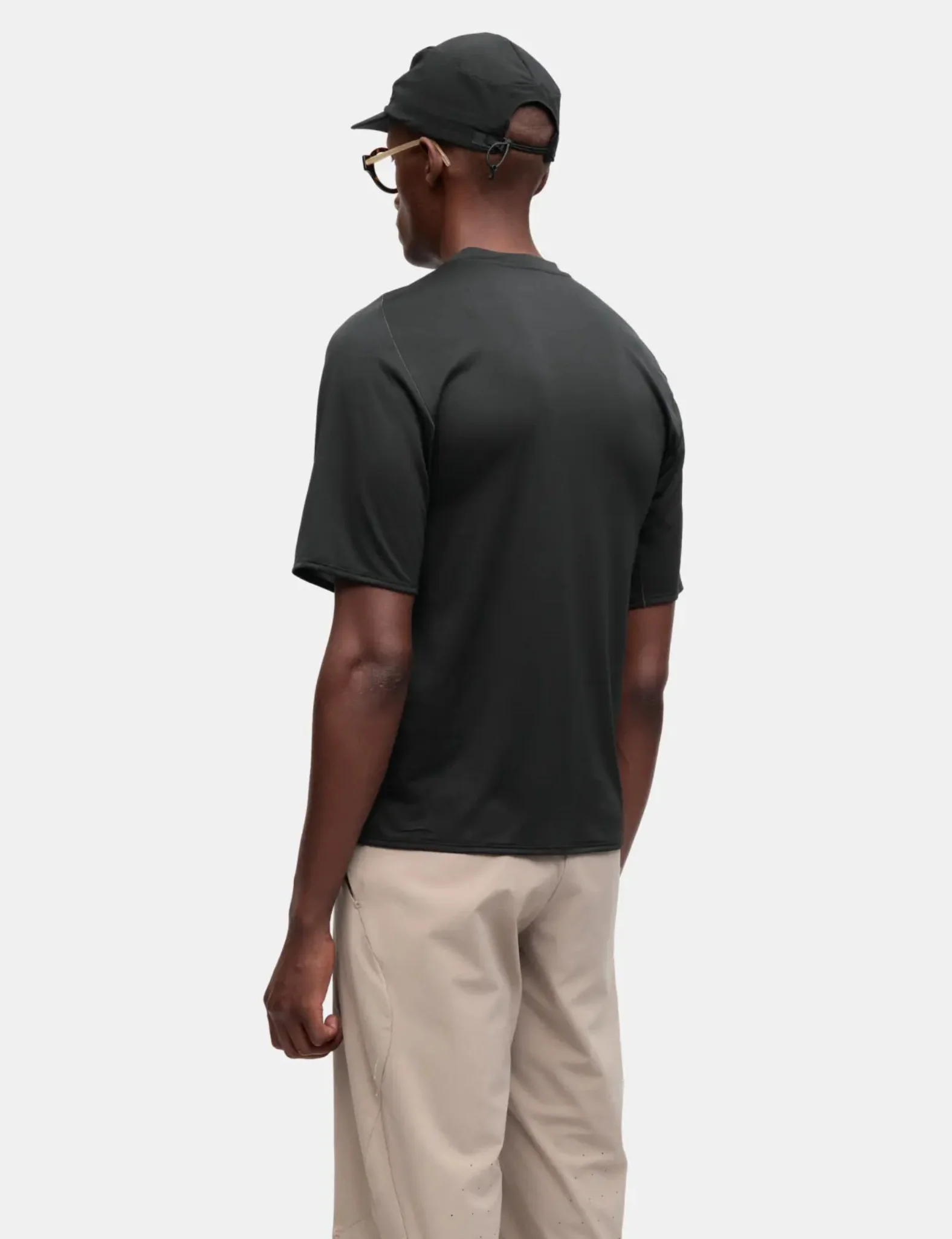Portal Lateral Peak T-Shirt - Black Beauty - Image 4