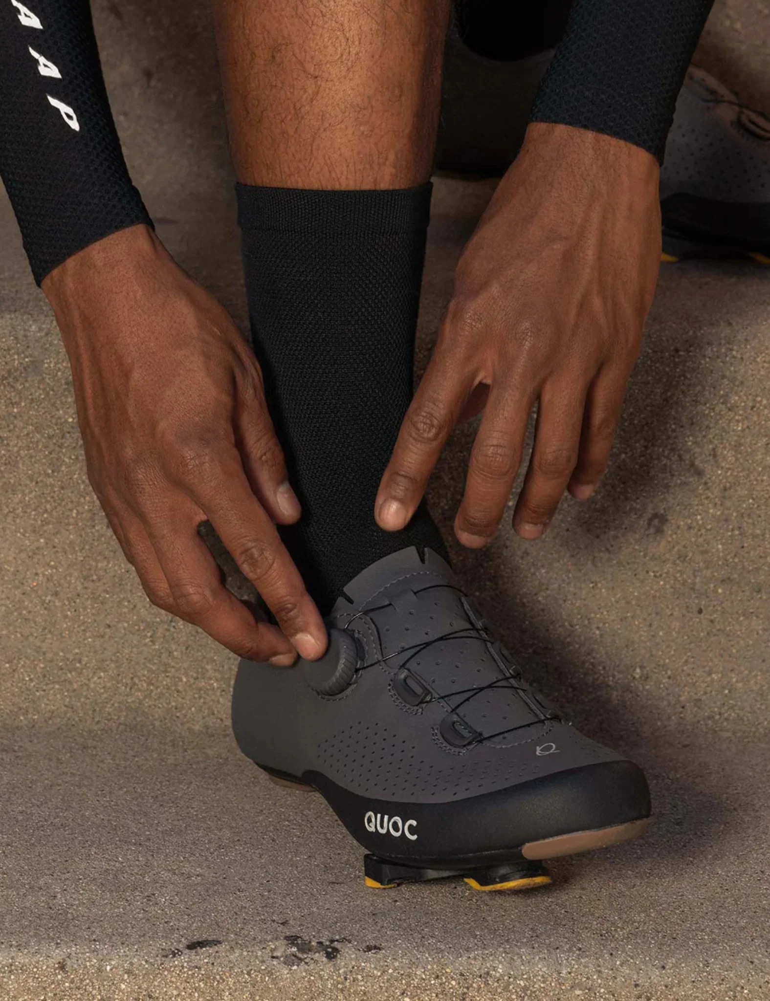 QUOC Motion Cycling Shoes - Graphite Grey - Image 6