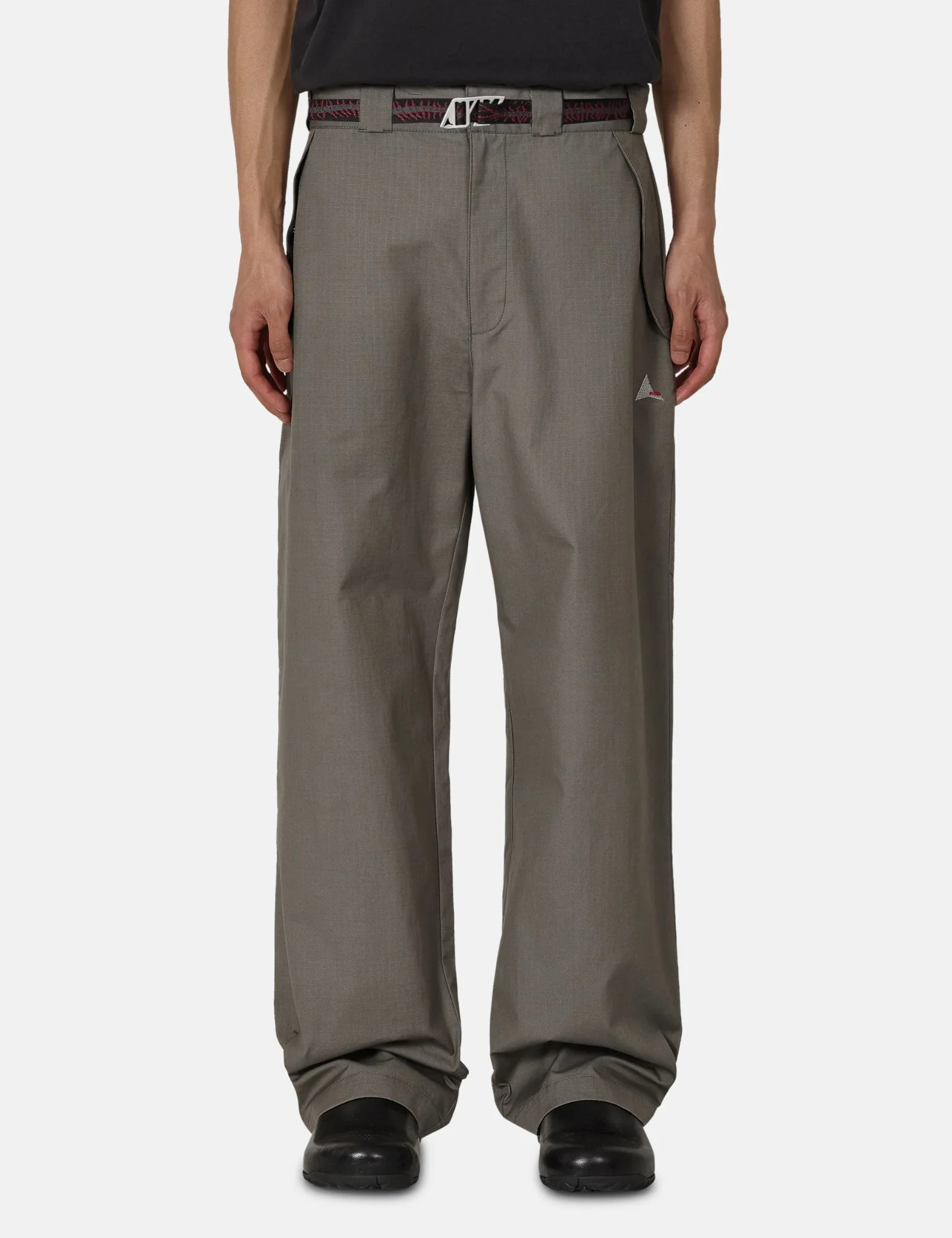 ROA Centipede Buckle Chino Pant - Grey