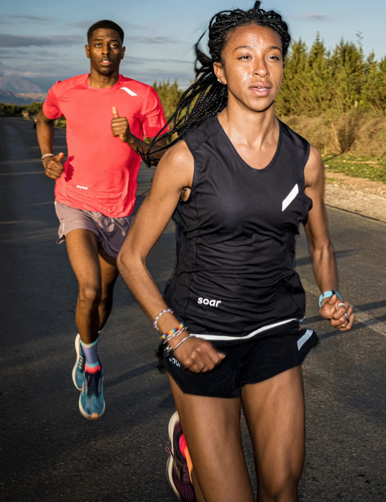 Soar Running Women's Split Shorts - Black - Image 3