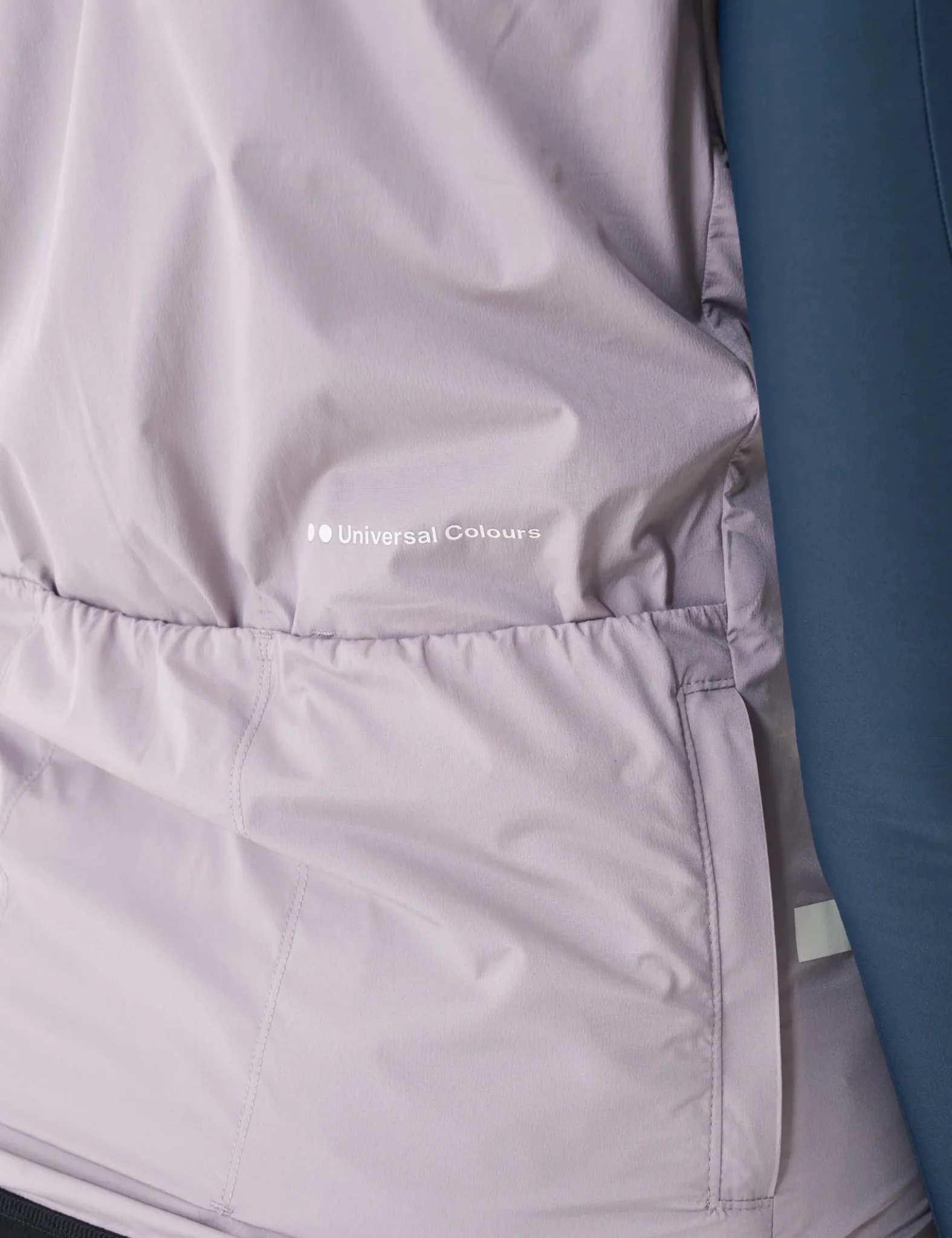 Universal Colours Chroma Insulated Unisex Gilet - Lilac Mist - Image 6