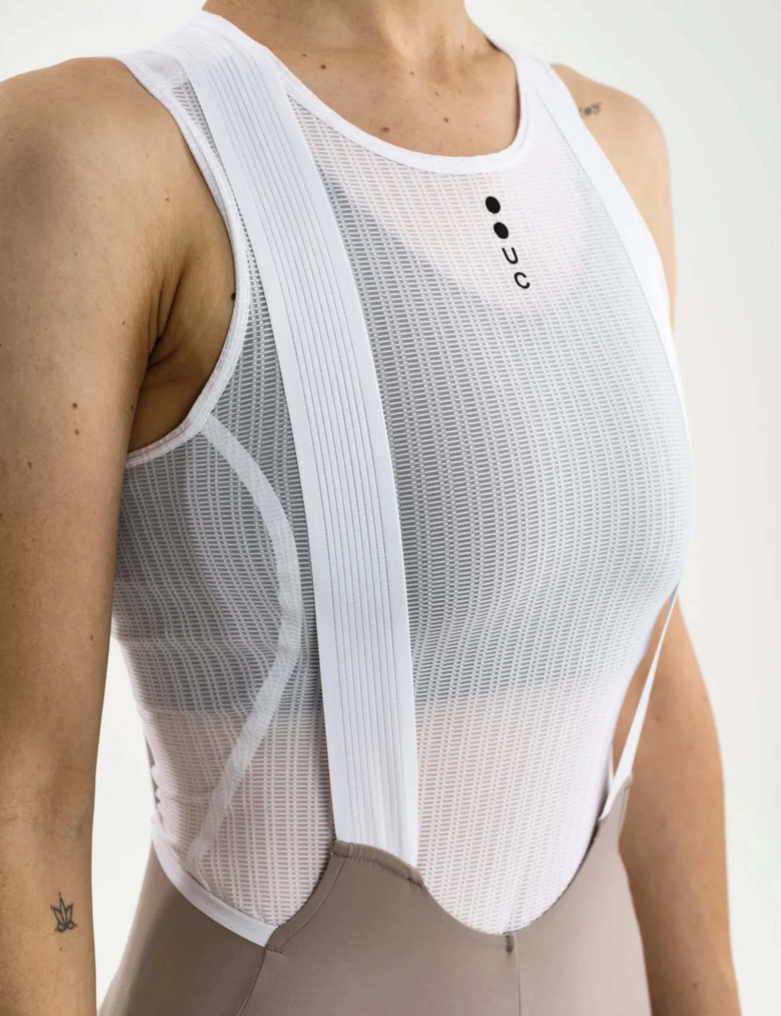 Universal Colours Chroma Womens Bib Short - Moon Grey - Image 2
