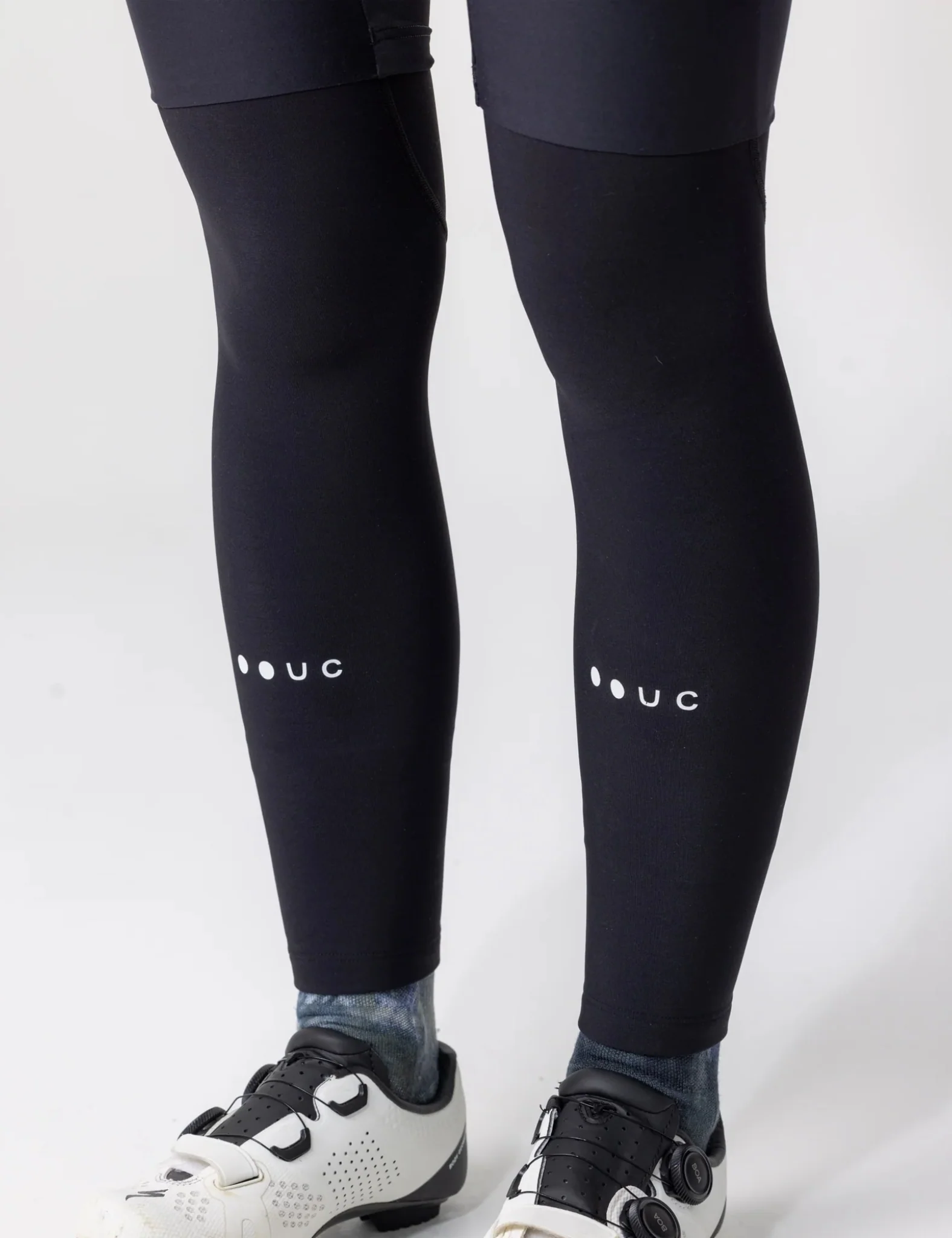 Universal Colours Leg Warmers - Black - Image 2
