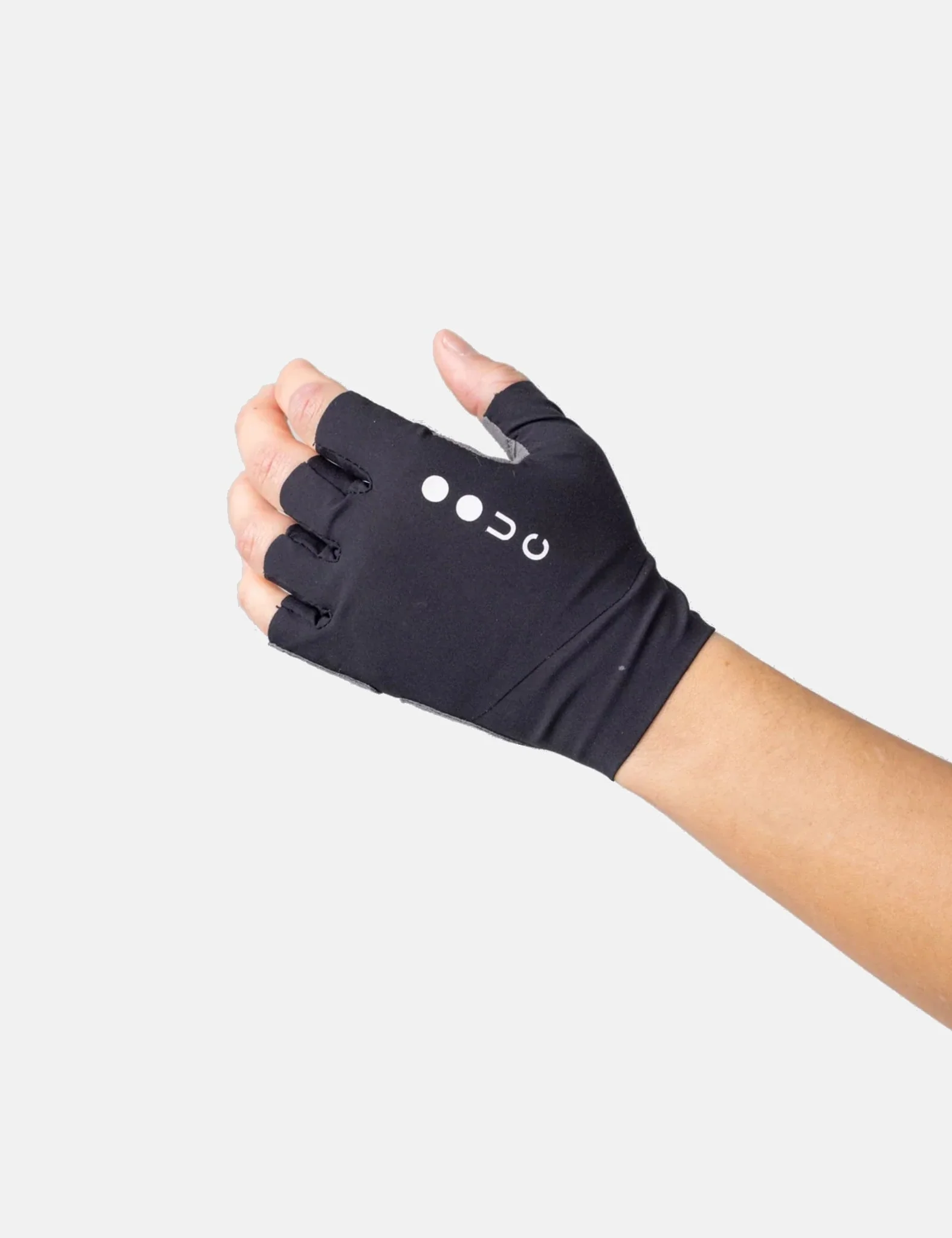 Universal Colours Mitts - Black - Image 3