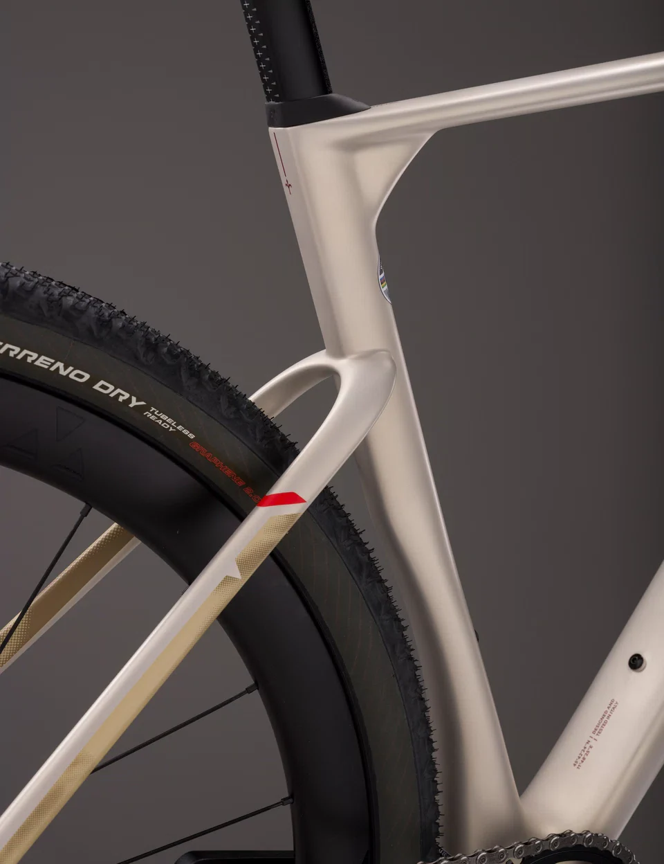 Wilier Rave SLR ID2 SRAM Force Gravel Bike V13 Byte - Cream Matt - Image 3